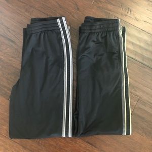 Bundle of 2 Tek Gear Exercise Pants With Pockets